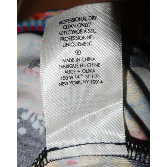 Alice & Olivia Delaina Stace Face Long Sleeve Crop Top All Ocer Print Multi M - Picture 10 of 12